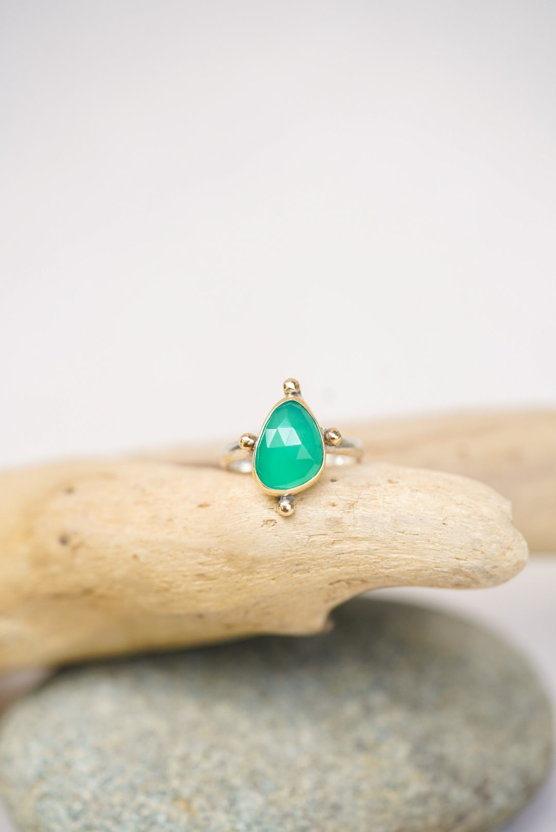 Chrome Chalcedony Ring - Size 6.75